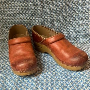 Red Dansko clogs, size 38